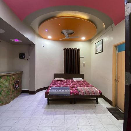 Muktai Lodge Solapur Extérieur photo
